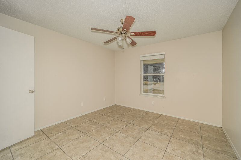 1,740/Mo, 4900 Chickadee Dr Balch Springs, TX 75180 Bedroom View 4