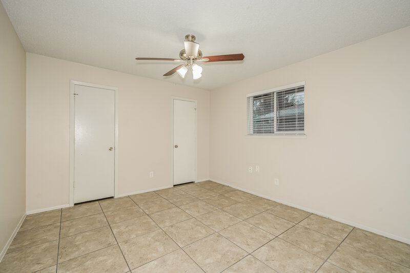 1,740/Mo, 4900 Chickadee Dr Balch Springs, TX 75180 Bedroom View 6