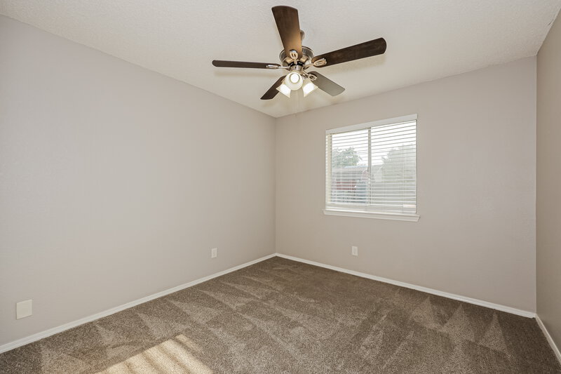 2,190/Mo, 4214 Worth Forest Dr Arlington, TX 76016 Bedroom View