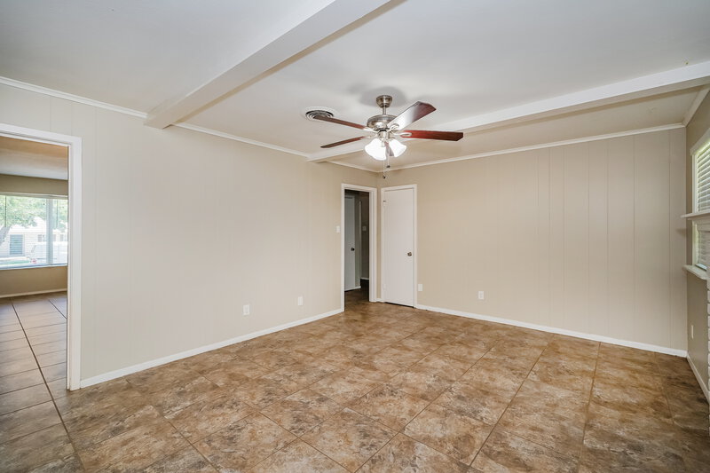 1,990/Mo, 1950 Shelman Trl Fort Worth, TX 76112 Dining Room View