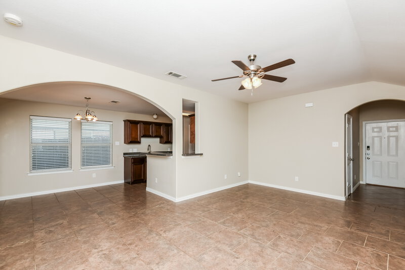1,985/Mo, 2440 Echo Point Dr Fort Worth, TX 76123 Living Room View 2