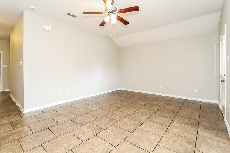 1,925/Mo, 7617 Hollow Forest Dr Fort Worth, TX 76123 Living Room View