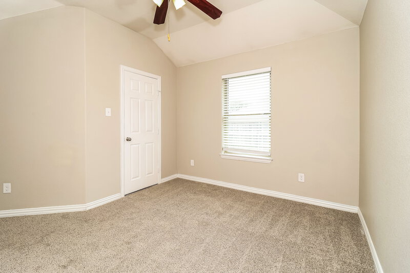 1,925/Mo, 7617 Hollow Forest Dr Fort Worth, TX 76123 Bedroom View 2