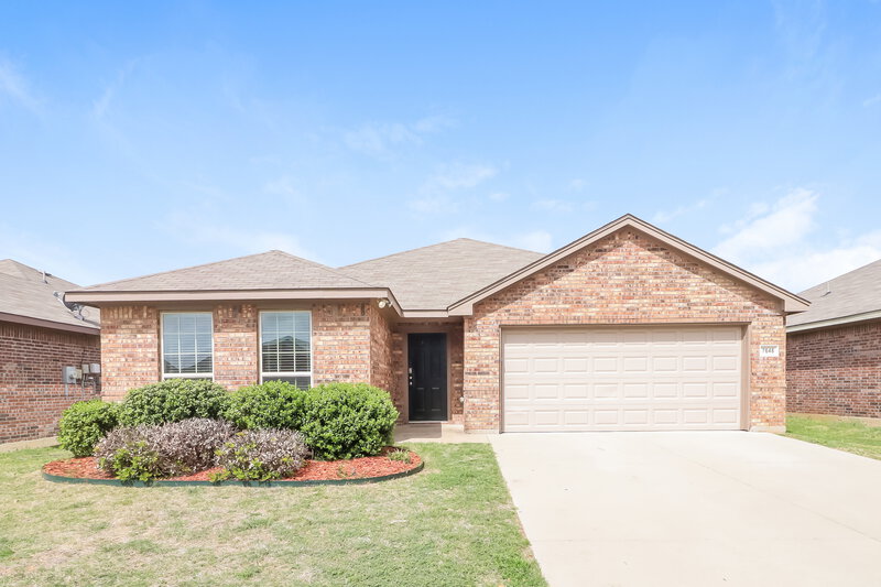 1,890/Mo, 7648 Hollow Point Dr Fort Worth, TX 76123 External View