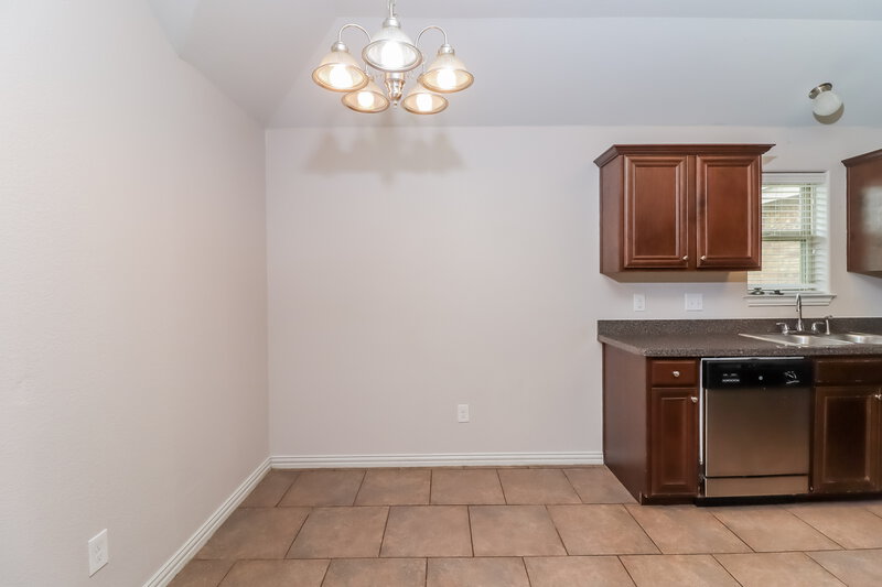 1,950/Mo, 7648 Hollow Point Dr Fort Worth, TX 76123 Dining Room View