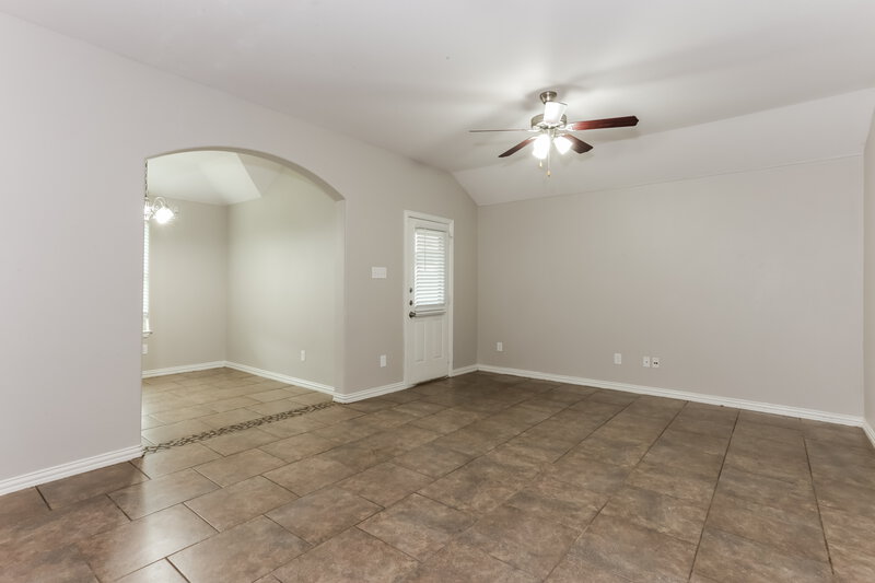 1,895/Mo, 7616 Rainbow Creek Dr Fort Worth, TX 76123 Living Room View 2