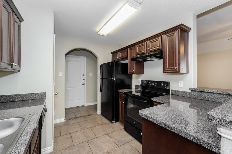 1,695/Mo, 7609 Rainbow Creek Dr Fort Worth, TX 76123 Kitchen View