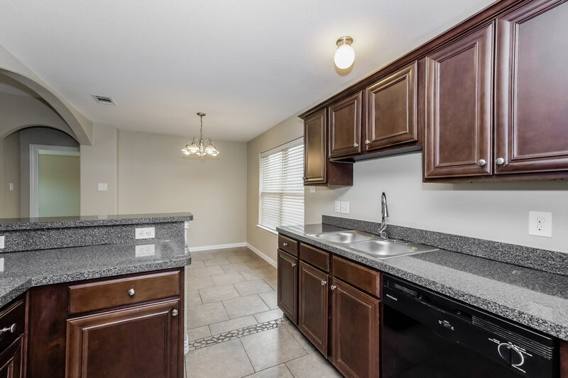 1,695/Mo, 7609 Rainbow Creek Dr Fort Worth, TX 76123 Kitchen View 2
