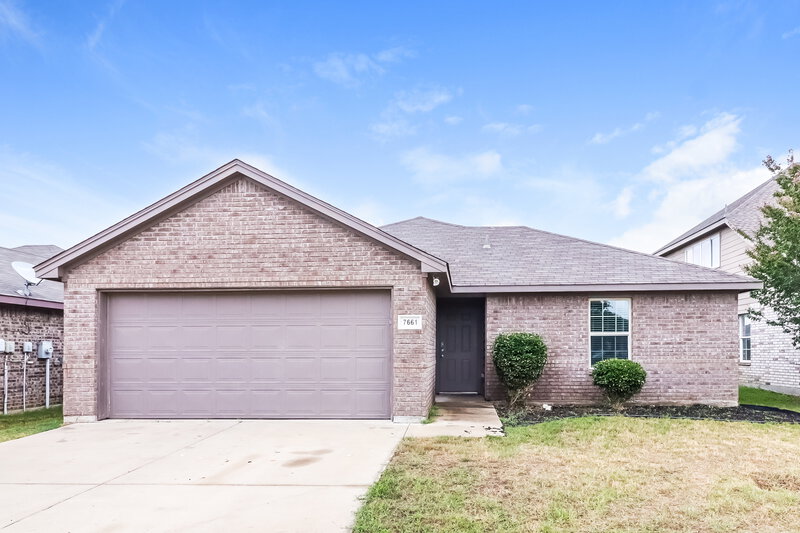 2,040/Mo, 7661 Rainbow Creek Dr Fort Worth, TX 76123 External View