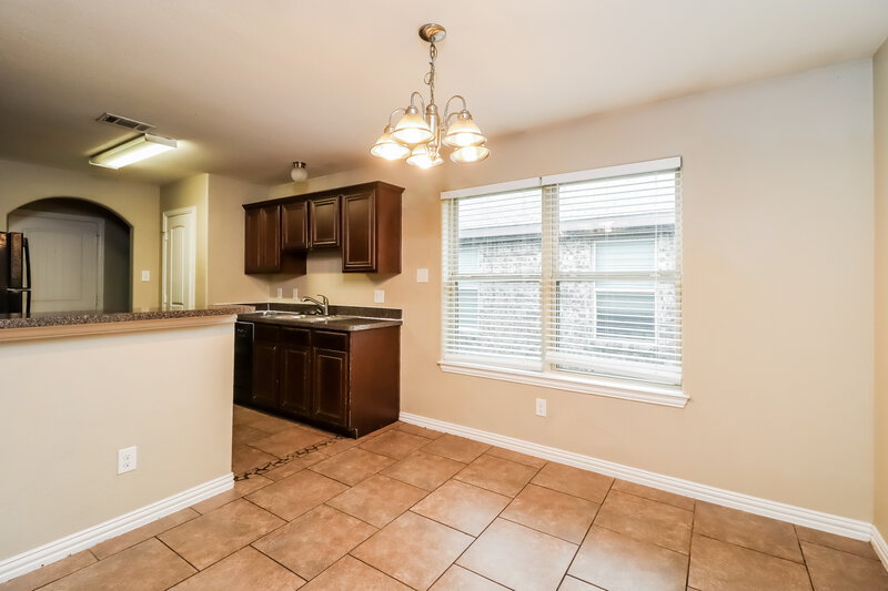 2,040/Mo, 7661 Rainbow Creek Dr Fort Worth, TX 76123 Dining Room View