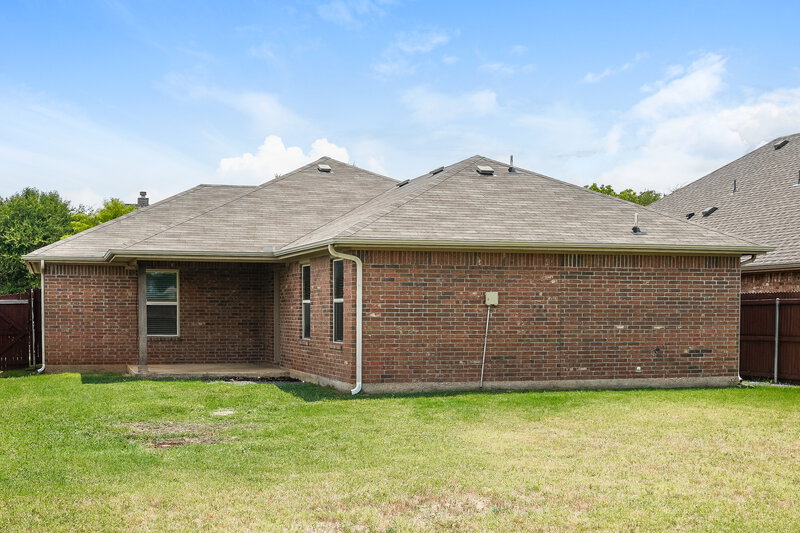 1,890/Mo, 2416 Hawkwood Ct Fort Worth, TX 76123 Rear View