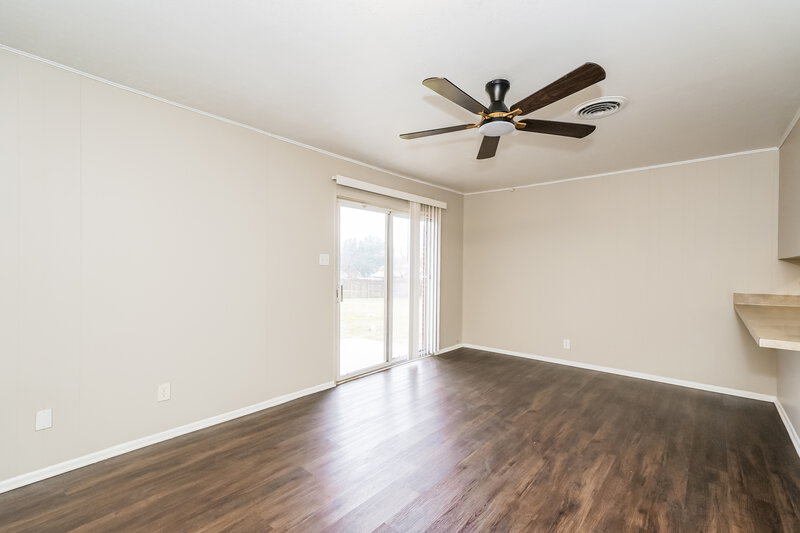 1,740/Mo, 6420 Valley Ridge Dr Fort Worth, TX 76140 Dining Room View