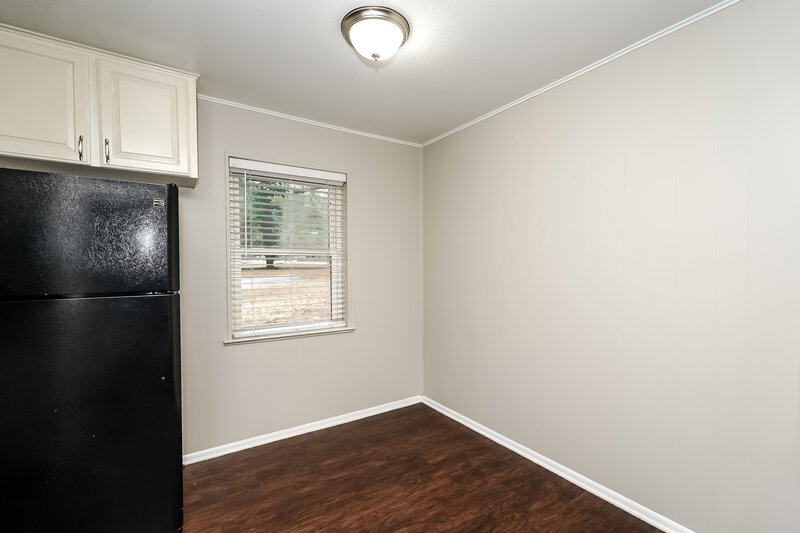 1,740/Mo, 6420 Valley Ridge Dr Fort Worth, TX 76140 Kitchen View