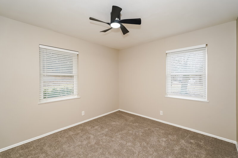 1,740/Mo, 6420 Valley Ridge Dr Fort Worth, TX 76140 Bedroom View 2