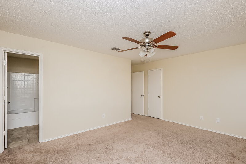 1,985/Mo, 508 Nuffield Ln Fort Worth, TX 76036 Master Bedroom View 2