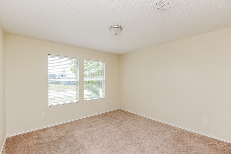 1,985/Mo, 508 Nuffield Ln Fort Worth, TX 76036 Bedroom View 2