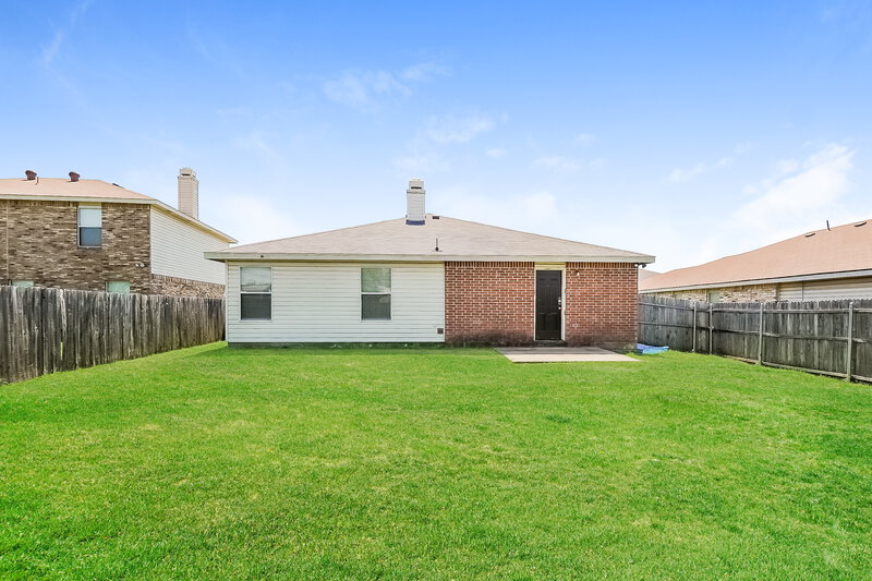 1,985/Mo, 508 Nuffield Ln Fort Worth, TX 76036 Rear View 3