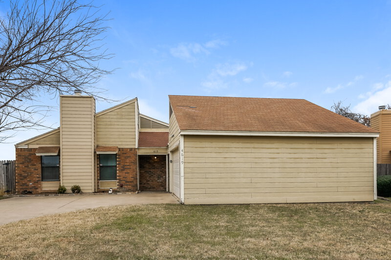 1,885/Mo, 4619 Timber Run Drive Arlington, TX 76001 External View