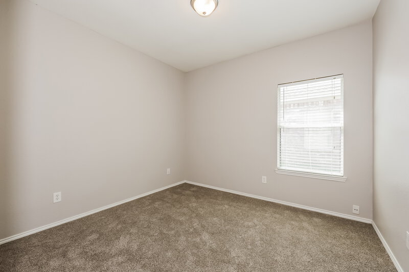 2,295/Mo, 2808 Earle Dr Grand Prairie, TX 75052 Bedroom View