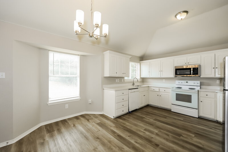 2,015/Mo, 5117 Foard St Fort Worth, TX 76119 Dining Room View