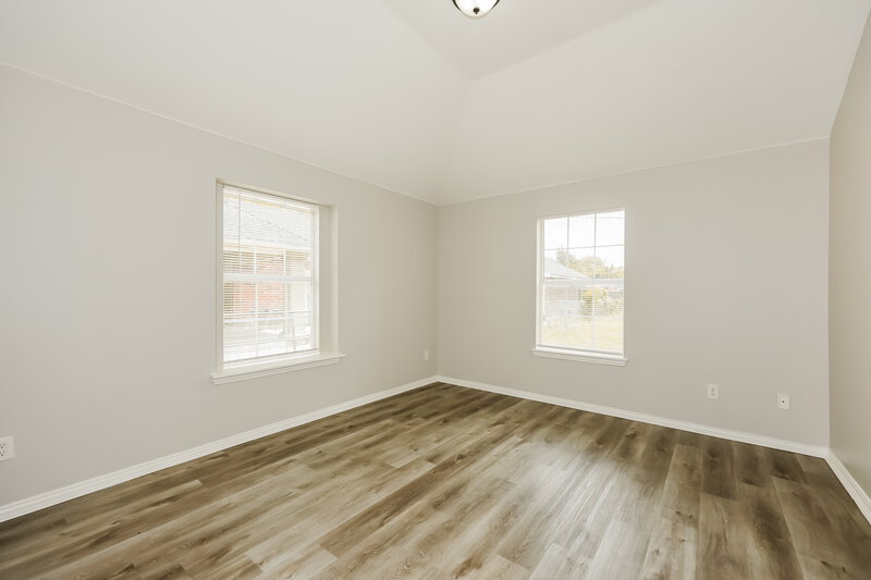 2,015/Mo, 5117 Foard St Fort Worth, TX 76119 Main Bedroom View