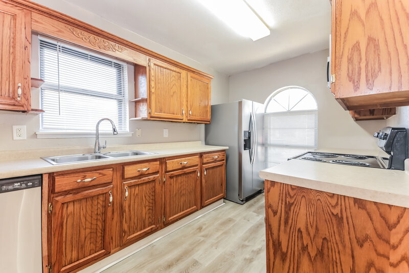 1,850/Mo, 5916 Cedar Lane Rowlett, TX 75089 Kitchen View