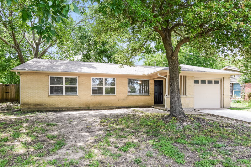 1,740/Mo, 1513 Delmar Dr Garland, TX 75040 Front View