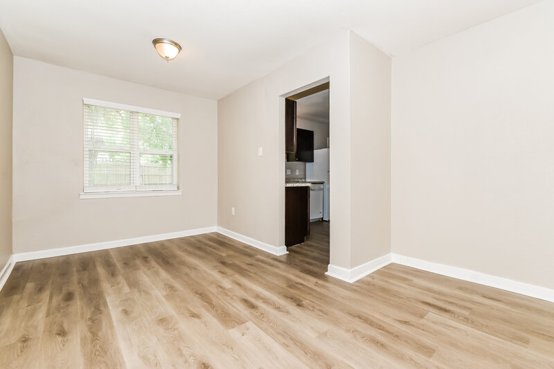 1,740/Mo, 1513 Delmar Dr Garland, TX 75040 Dining Room View