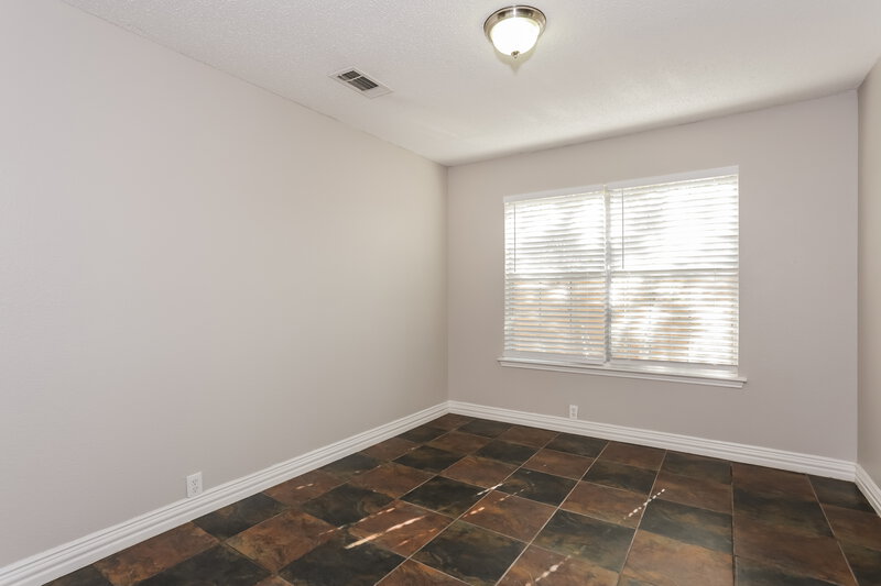 2,260/Mo, 4812 Derby Ln Dallas, TX 75227 Dining Room View