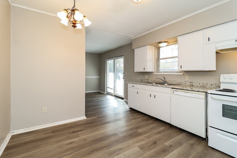 1,725/Mo, 516 Elizabeth Ln Mansfield, TX 76063 Kitchen View