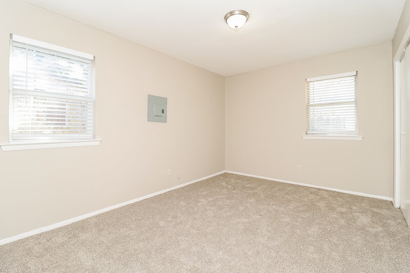 1,725/Mo, 516 Elizabeth Ln Mansfield, TX 76063 Bedroom View 2
