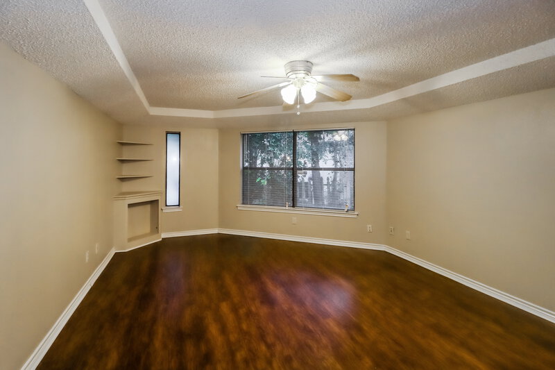 2,785/Mo, 207 Alexander Irving, TX 75061 Living Room View