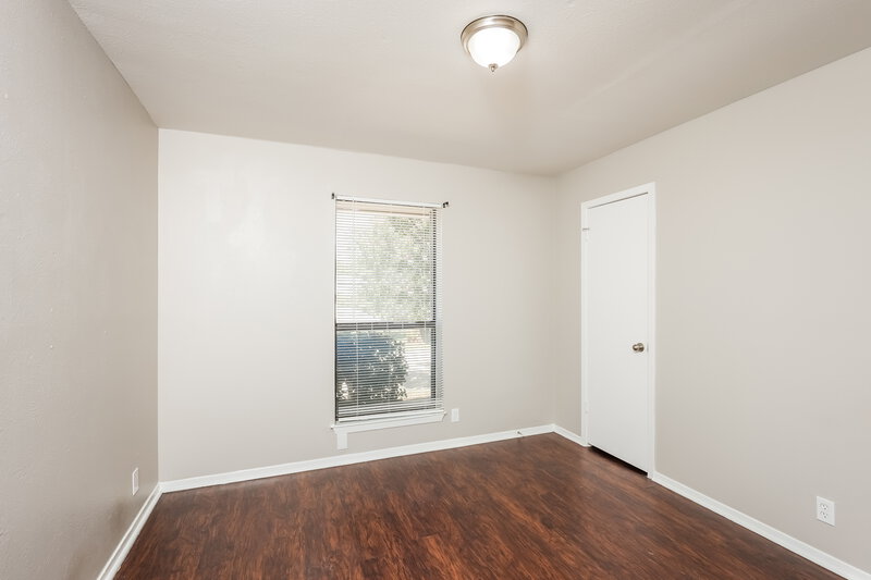 1,805/Mo, 1514 Misty Corinth, TX 76210 Bedroom View 2