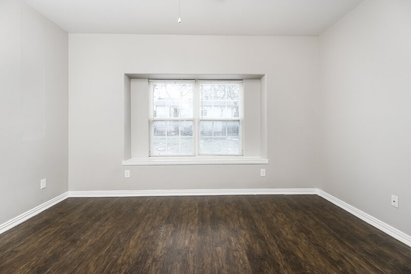 2,200/Mo, 2604 Malone Fort Worth, TX 76106 Main Bedroom View 2