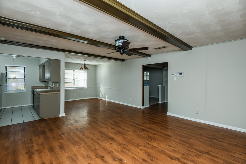 2,090/Mo, 2532 Belhaven Mesquite, TX 75150 Family Room View 2
