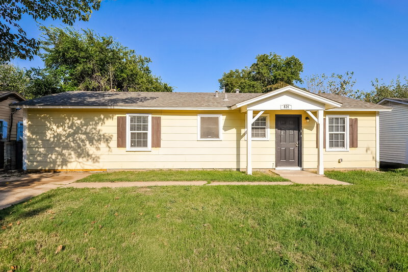 1,770/Mo, 824 Renfro Dr. White Settlement, TX 76108 External View