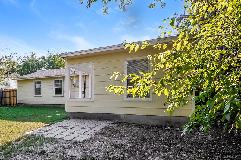 1,770/Mo, 824 Renfro Dr. White Settlement, TX 76108 Misc View 12