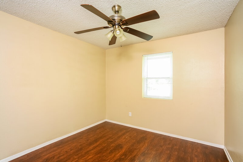 1,490/Mo, 913 Joe Bailey Royse City, TX 75189 Bedroom View