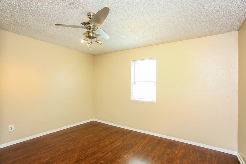 1,490/Mo, 913 Joe Bailey Royse City, TX 75189 Bedroom View 2