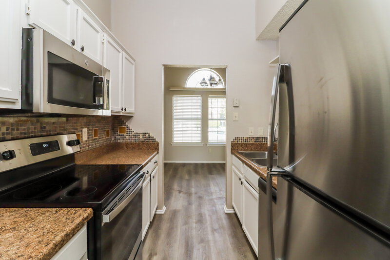 1,715/Mo, 8409 Tallahassee Fort Worth, TX 76123 Kitchen View