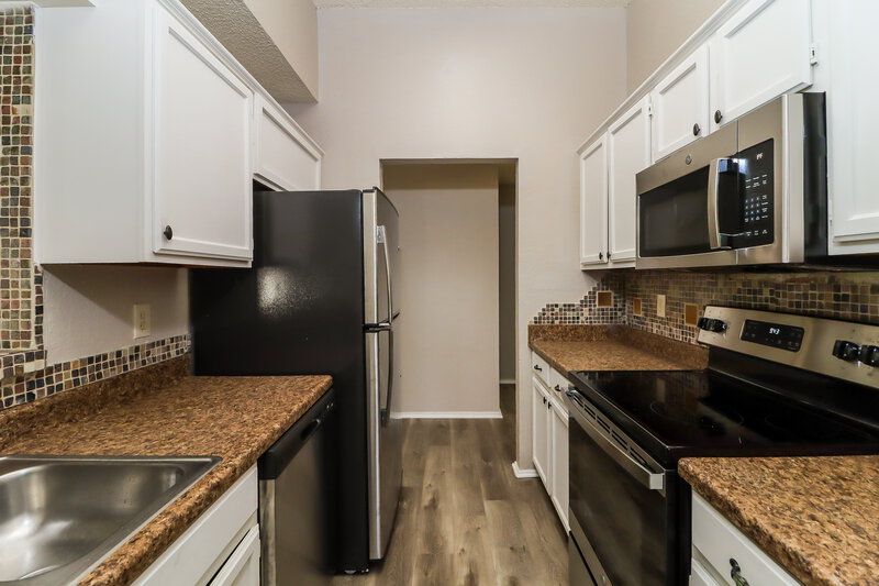 1,715/Mo, 8409 Tallahassee Fort Worth, TX 76123 Kitchen View 2