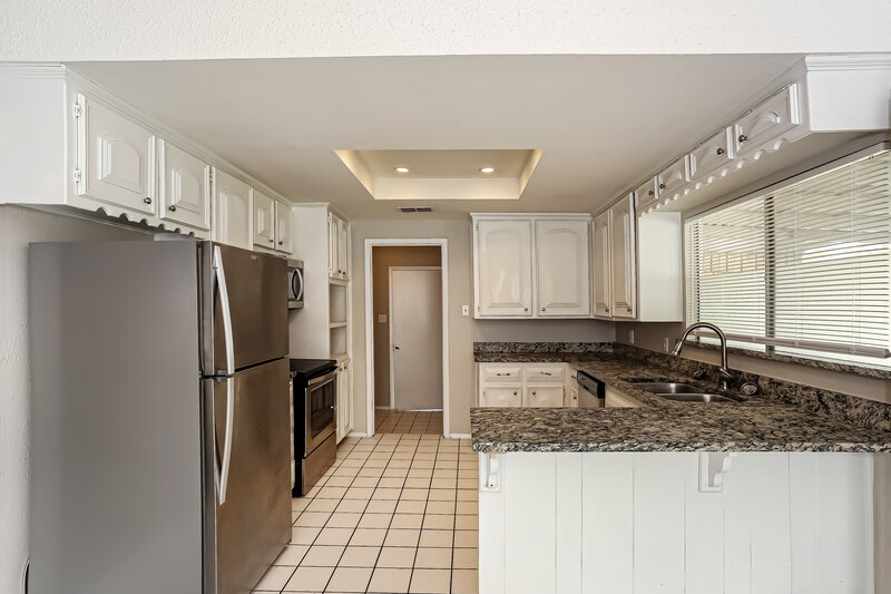 2,005/Mo, 2859 Hitson Fort Worth, TX 76112 Kitchen View