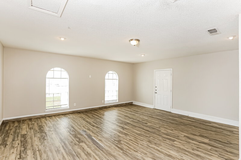 2,005/Mo, 2859 Hitson Fort Worth, TX 76112 Family Room View