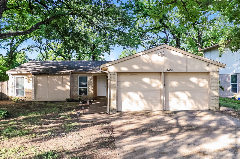 1,845/Mo, 5404 Lansingford Arlington, TX 76017 External View