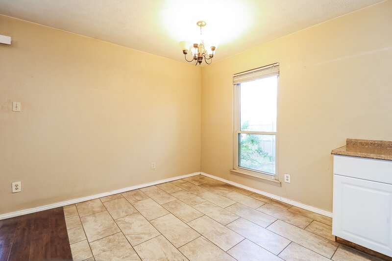 1,845/Mo, 5404 Lansingford Arlington, TX 76017 Dining Room View