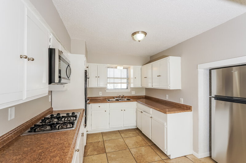 1,650/Mo, 4248 Ambrose Dr Dallas, TX 75241 Kitchen View