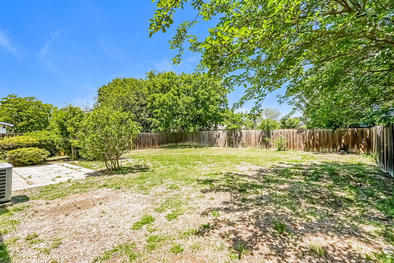 2,160/Mo, 1201 Brook Hill Arlington, TX 76014 Exterior View