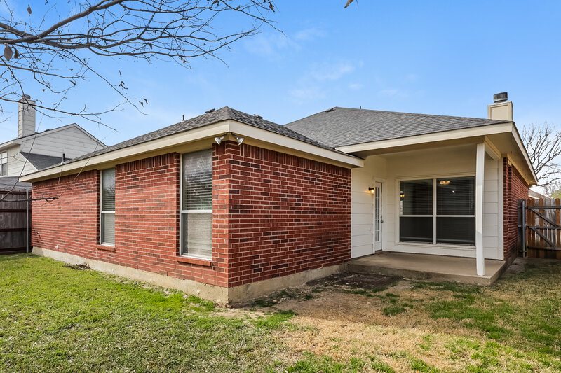 2,185/Mo, 12249 Shadow Wood Trl Burleson, TX 76028 Rear View