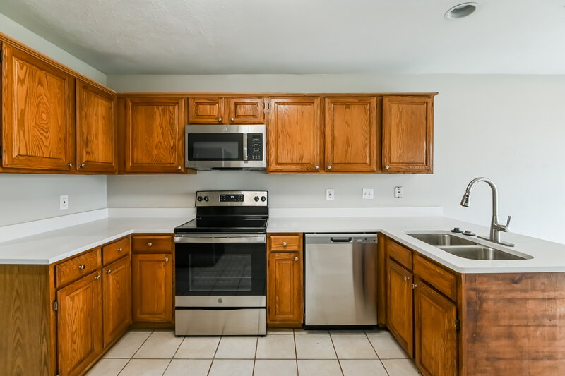 2,285/Mo, 864 Woodridge Dr Desoto, TX 75115 Kitchen View
