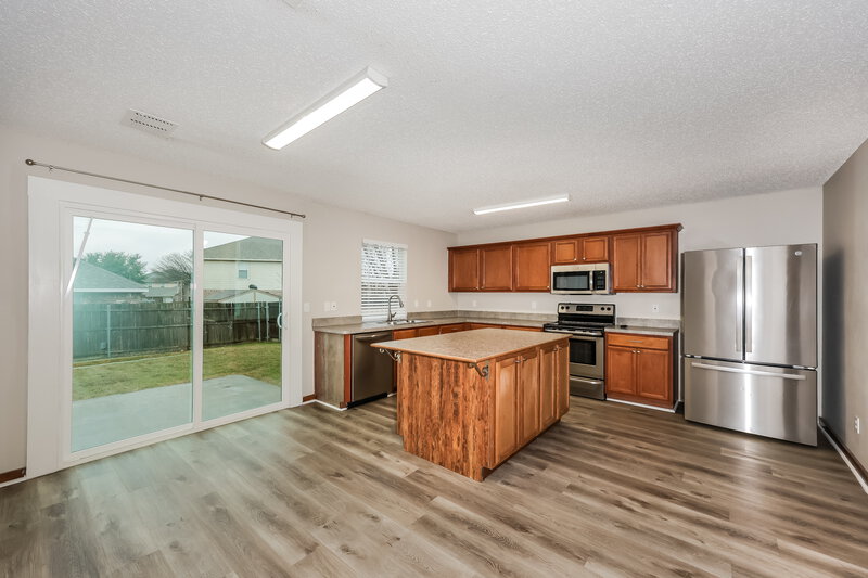 2,335/Mo, 10173 Chapel Springs Trl Fort Worth, TX 76116 Kitchen View